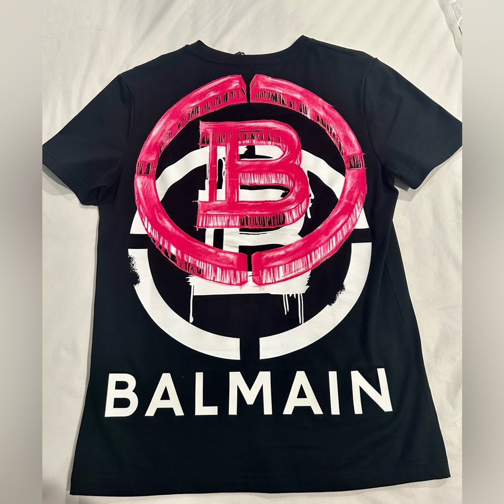 SOLD NWT Authentic Balmain T-shirt